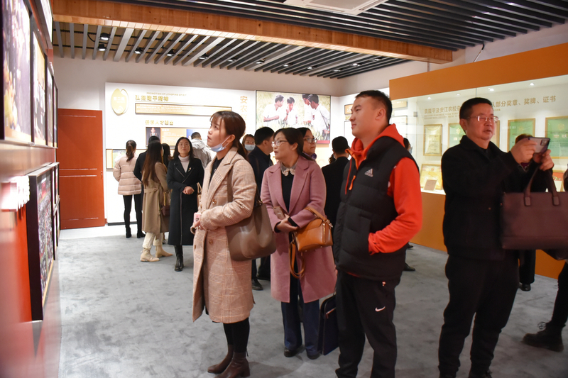 1637121865719066308.jpg DSC_3507.jpg