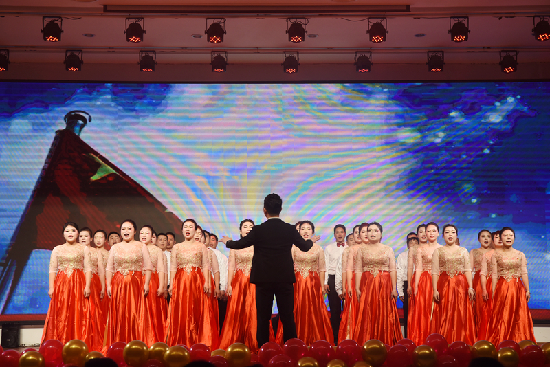 1639624633721003127.jpg 合唱《歌唱祖国》.jpg