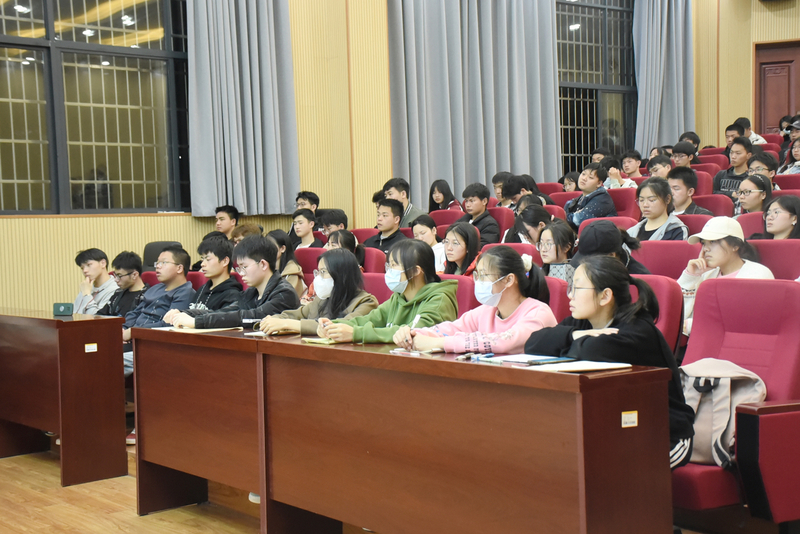 2023.3.16 研究性学习成果研讨交流会 李晶妹retouch_2023031610310201.jpg