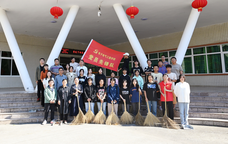 1698219346934017757.jpg f61e21e08dcfdf9d4248a195e0ad25a.jpg